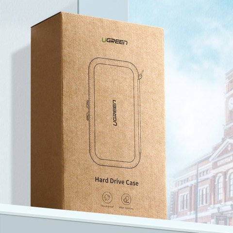Etui pudełko na dysk twardy HDD i akcesoria GSM 18x9.5x5.5cm czarny Etui pudełko na dysk twardy HDD i akcesoria GSM 18x9.5x5.5cm czarny