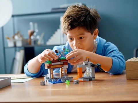 21166 - LEGO Minecraft - „Opuszczona" kopalnia 21166 - LEGO Minecraft - „Opuszczona" kopalnia