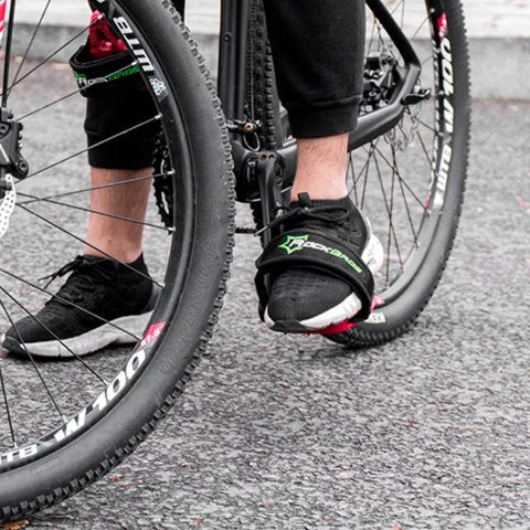 Paski do pedałów rowerowych lekkie wytrzymałe - czarne Paski do pedałów rowerowych lekkie wytrzymałe - czarne