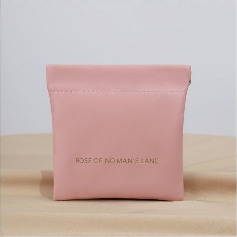 Organizer na wkładki higieniczne, elegancka saszetka do torebki, ekoskóra ORM34R Organizer na wkładki higieniczne, elegancka saszetka do torebki, ekoskóra ORM34R