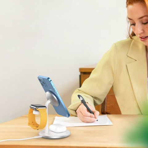 Ładowarka bezprzewodowa indukcyjna ze stojakiem do iPhone Apple Watch AirPods biały Ładowarka bezprzewodowa indukcyjna ze stojakiem do iPhone Apple Watch AirPods biały