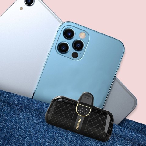 Mini powerbank 5000mAh do telefonu iPhone Lightning i USB-C - czarny Mini powerbank 5000mAh do telefonu iPhone Lightning i USB-C - czarny