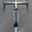 Torba sakwa rowerowa mocowana na ramę 0.9l - srebrna