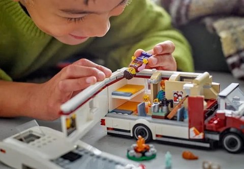 60454 - LEGO City - Wakacyjny kamper pełen przygód 60454 - LEGO City - Wakacyjny kamper pełen przygód