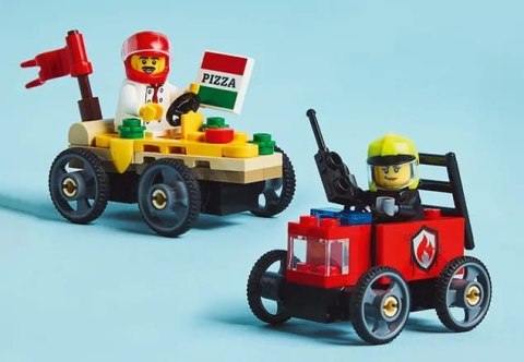 60458 - LEGO City - Zestaw wyścigówek: pizza kontra wóz strażacki 60458 - LEGO City - Zestaw wyścigówek: pizza kontra wóz strażacki