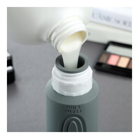 Zestaw silikonowych pojemniczków, buteleczek podróżnych 4w1 90ml KS138 Zestaw silikonowych pojemniczków, buteleczek podróżnych 4w1 90ml KS138