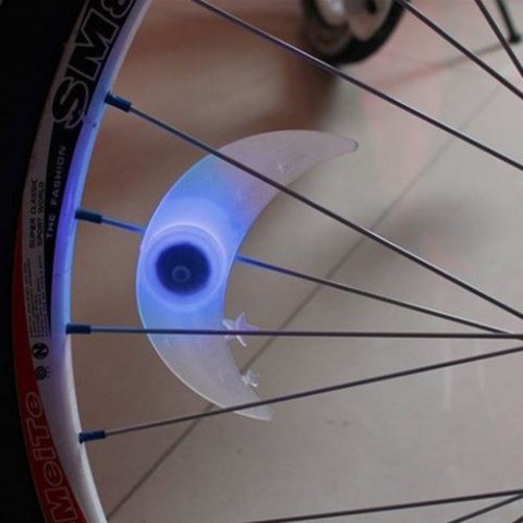 LAMPKA LED NAKŁADKA NA SZPRYCHY DO ROWERU - księżyc LAMPKA LED NAKŁADKA NA SZPRYCHY DO ROWERU - księżyc