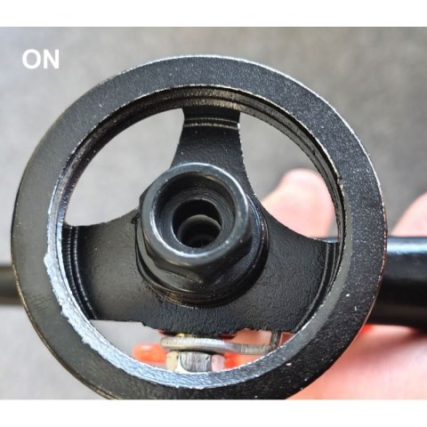 Pistolet do pianki piany montażowej TEFLON z wyłącznikiem odcinającym Pistolet do pianki piany montażowej TEFLON z wyłącznikiem odcinającym