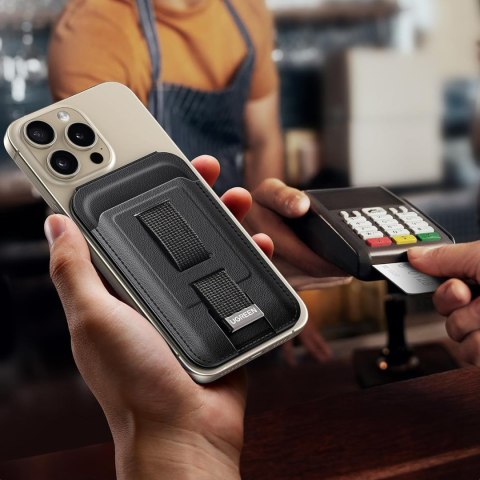 Portfel na karty Magnetic Wallet MagSafe z podstawką i uchwytem na palec - czarny Portfel na karty Magnetic Wallet MagSafe z podstawką i uchwytem na palec - czarny