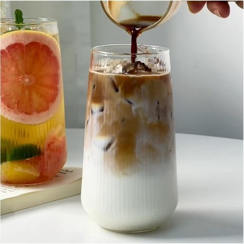 Szklanka ryflowana duża do drinków 500 ml 1szt 6 x 14cm SZK151 Szklanka ryflowana duża do drinków 500 ml 1szt 6 x 14cm SZK151