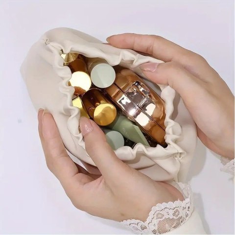 Kosmetyczka, saszetka na kosmetyki, wkładki, ekoskóra rozm S 12,5x9,5cm KS147B Kosmetyczka, saszetka na kosmetyki, wkładki, ekoskóra rozm S 12,5x9,5cm KS147B