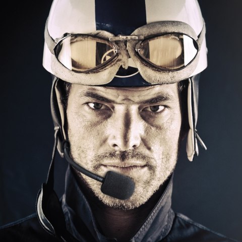 Interkom motocyklowy bezprzewodowy z funkcją odbierania połączeń - czarny Interkom motocyklowy bezprzewodowy z funkcją odbierania połączeń - czarny