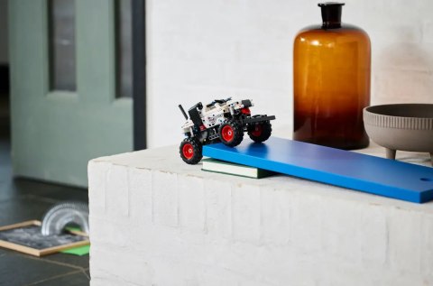 42150 - LEGO Technic - Monster Jam™ Monster Mutt™ Dalmatian 42150 - LEGO Technic - Monster Jam™ Monster Mutt™ Dalmatian