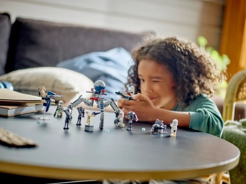 75372 - LEGO Star Wars - Zestaw bitewny z żołnierzem armii klonów™ i droidem bojowym™ 75372 - LEGO Star Wars - Zestaw bitewny z żołnierzem armii klonów™ i droidem bojowym™