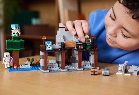 21261 - LEGO Minecraft - Wilcza twierdza 21261 - LEGO Minecraft - Wilcza twierdza