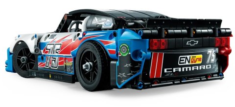 42153 - LEGO Technic - Nowy Chevrolet Camaro ZL1 z serii NASCAR® 42153 - LEGO Technic - Nowy Chevrolet Camaro ZL1 z serii NASCAR®