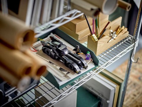 76224 - LEGO Batman - Batmobil™: Pościg Batmana™ za Jokerem™ 76224 - LEGO Batman - Batmobil™: Pościg Batmana™ za Jokerem™