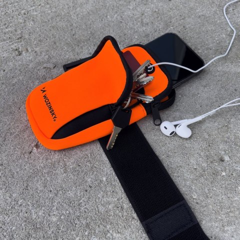 Opaska na telefon do biegania armband różowa Opaska na telefon do biegania armband różowa
