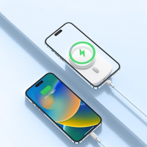 Powerbank z ładowarką indukcyjną ring z podstawką do6000mAh 20W biały Powerbank z ładowarką indukcyjną ring z podstawką do6000mAh 20W biały