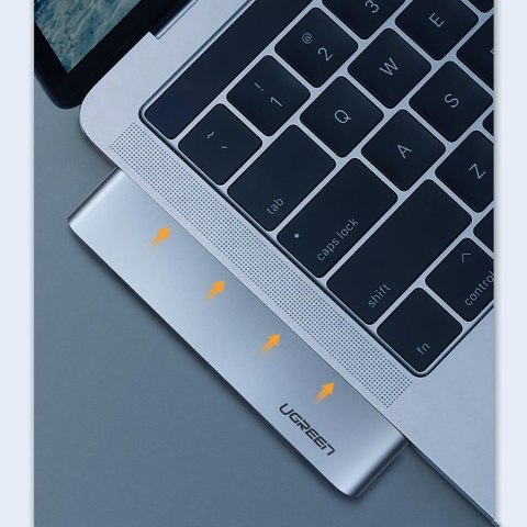 Adapter HUB do MacBook Pro / Air 2x USB-C na 3x USB 3.0 / TF / SD / USB-C - szary Adapter HUB do MacBook Pro / Air 2x USB-C na 3x USB 3.0 / TF / SD / USB-C - szary