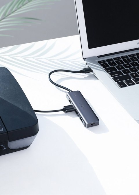 HUB Rozdzielacz USB-C - 4x USB 3.2 z portem zasilania USB-C szary HUB Rozdzielacz USB-C - 4x USB 3.2 z portem zasilania USB-C szary
