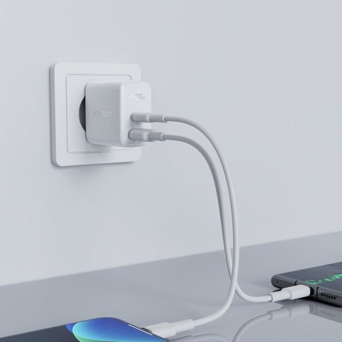 Ładowarka sieciowa USB-C USB 32W PPS PD QC 3.0 AFC FCP biały Ładowarka sieciowa USB-C USB 32W PPS PD QC 3.0 AFC FCP biały