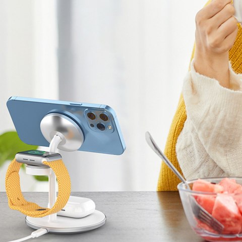 3w1 Stojak stacja ładująca indukcyjna do iPhone AirPods Pro Apple Watch czarna 3w1 Stojak stacja ładująca indukcyjna do iPhone AirPods Pro Apple Watch czarna