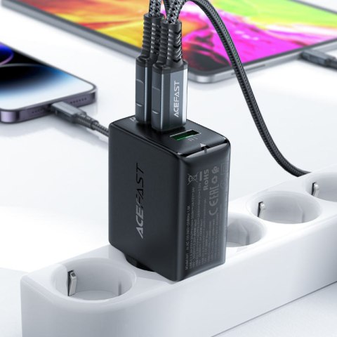Szybka ładowarka sieciowa GaN 2x USB-C USB-A PPS PD QC4+ 65W biała Szybka ładowarka sieciowa GaN 2x USB-C USB-A PPS PD QC4+ 65W biała
