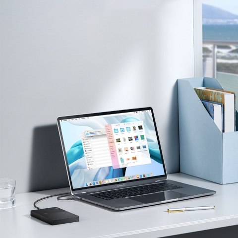 Kabel przewód do dysku SSD USB-C - micro USB-B 3.0 5Gb/s 3A 1m szary Kabel przewód do dysku SSD USB-C - micro USB-B 3.0 5Gb/s 3A 1m szary