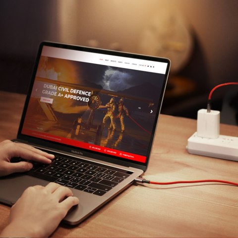 Kabel przewód w oplocie USB-C - USB-C 2.0 3A czerwony Kabel przewód w oplocie USB-C - USB-C 2.0 3A czerwony