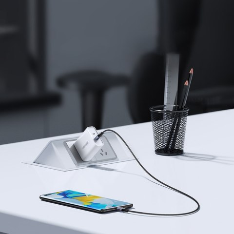 Kabel przewód USB-C PD w oplocie 240W 5A 480Mb/s 1m czarno szary Kabel przewód USB-C PD w oplocie 240W 5A 480Mb/s 1m czarno szary
