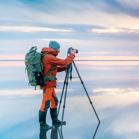 Profesjonalny statyw do smartfonów i aparatów fotograficznych 175 cm czarno-szary Profesjonalny statyw do smartfonów i aparatów fotograficznych 175 cm czarno-szary