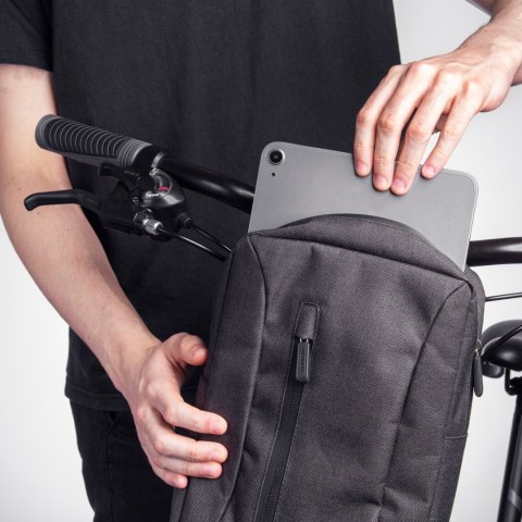 Sakwa torba rowerowa na tablet mocowana na kierownicę z paskiem na ramię szara Sakwa torba rowerowa na tablet mocowana na kierownicę z paskiem na ramię szara