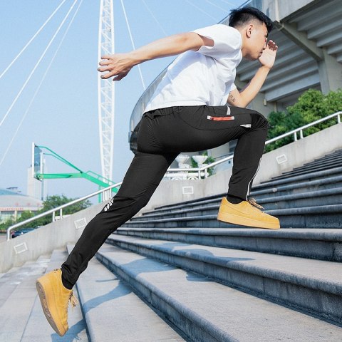 Komfortowe spodnie rowerowe oddychający materiał rozmiar 2XL czarne Komfortowe spodnie rowerowe oddychający materiał rozmiar 2XL czarne