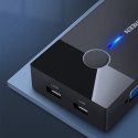 Przełącznik switch KVM 30357 dwa komputery jedna klawiatura mysz i monitor czarny