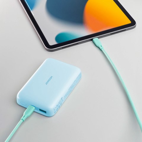 Powerbank 10000mAh z ładowarką MagSafe 20W + kabel USB-A/USB-C 0.25m jasnoniebieski Powerbank 10000mAh z ładowarką MagSafe 20W + kabel USB-A/USB-C 0.25m jasnoniebieski